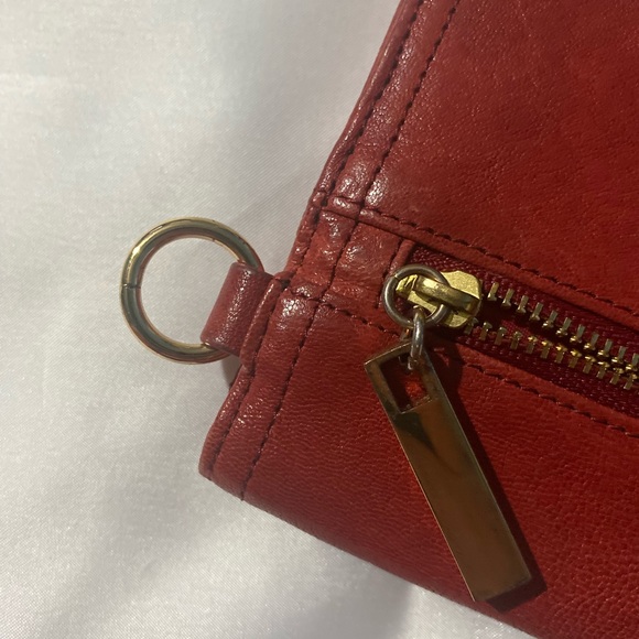 Tory Burch Wallet / Wristlet - Picture 6 of 12